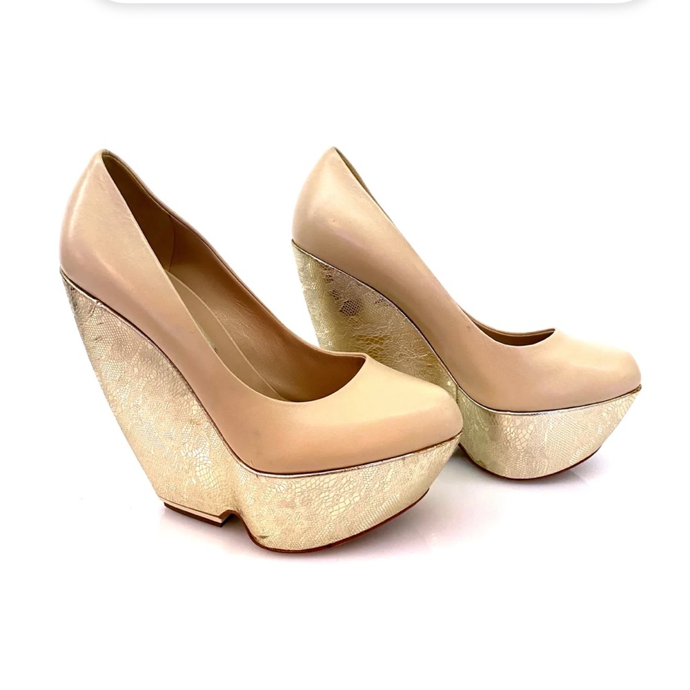 ❤️‍🔥NICHOLAS KIRKWOOD Beige Lace Gold WEDGES ❤️‍🔥